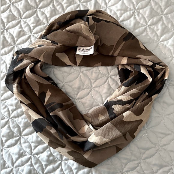 Buttercream Clothing Co. Infinity Scarf - Picture 1 of 8